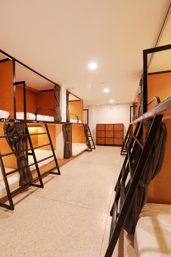 Le Light House & Hostel Chiang Mai Bagian luar foto