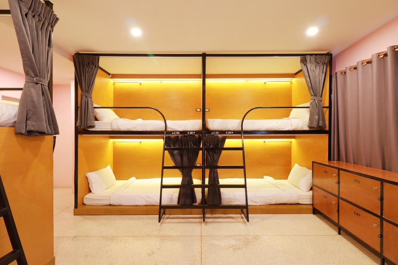Le Light House & Hostel Chiang Mai Bagian luar foto