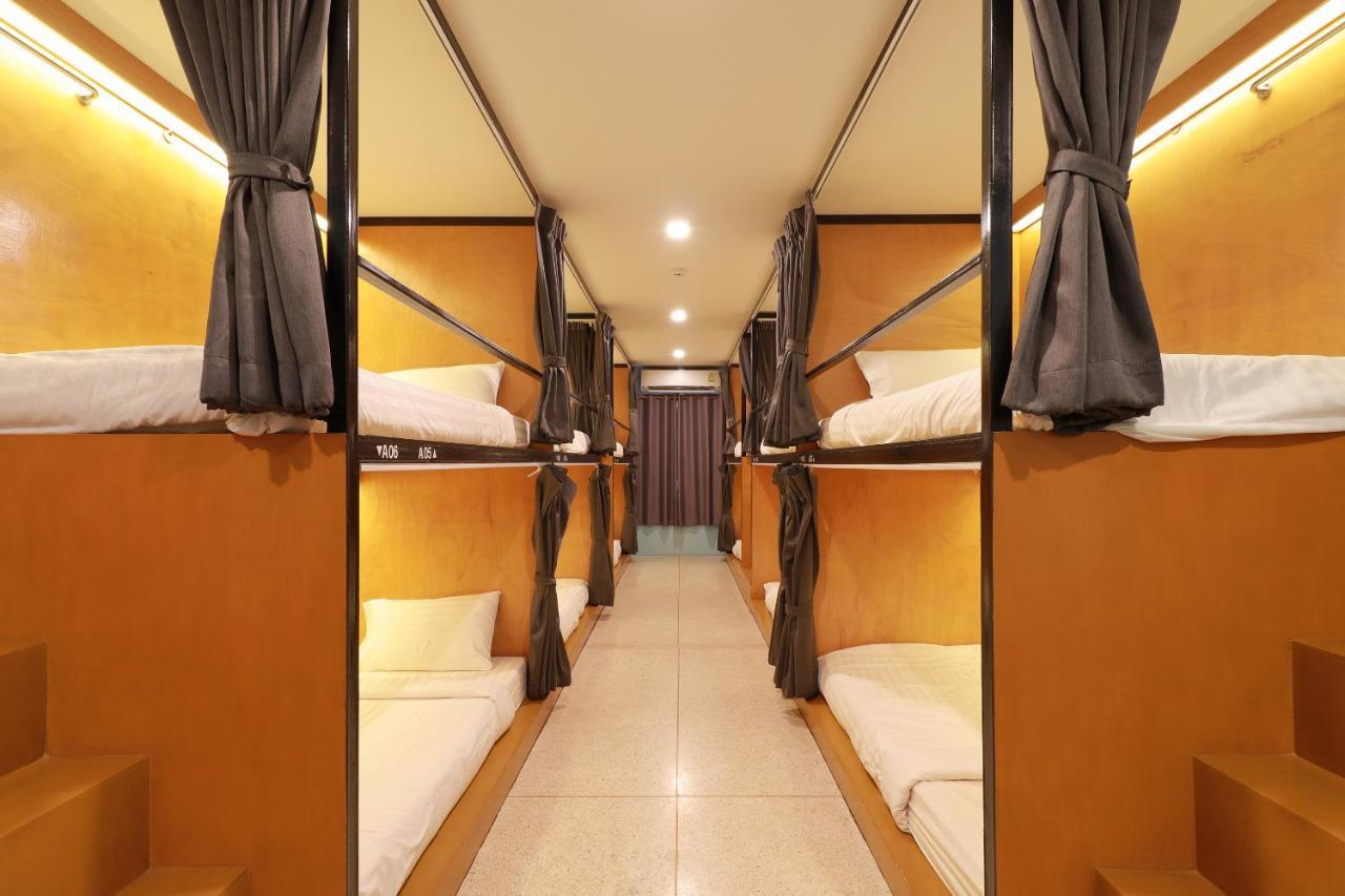 Le Light House & Hostel Chiang Mai Bagian luar foto